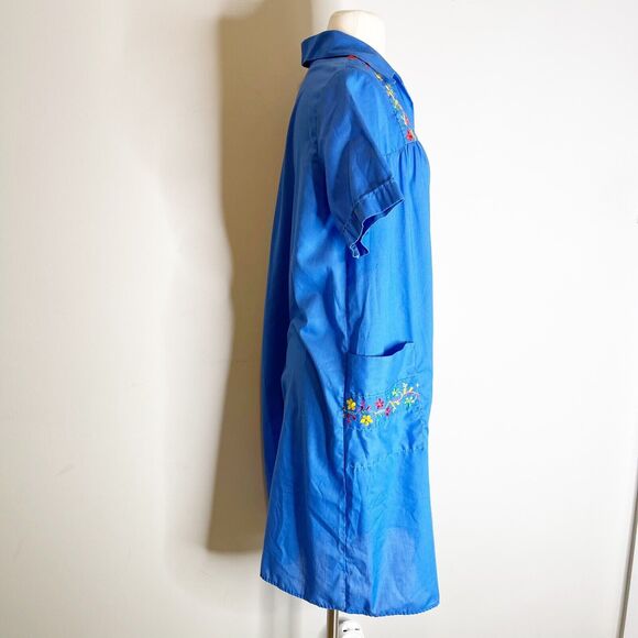 Vintage 70s 80s Artistic Creation Size Medium House Dress Blue Floral Embroidery - Picture 14 of 16